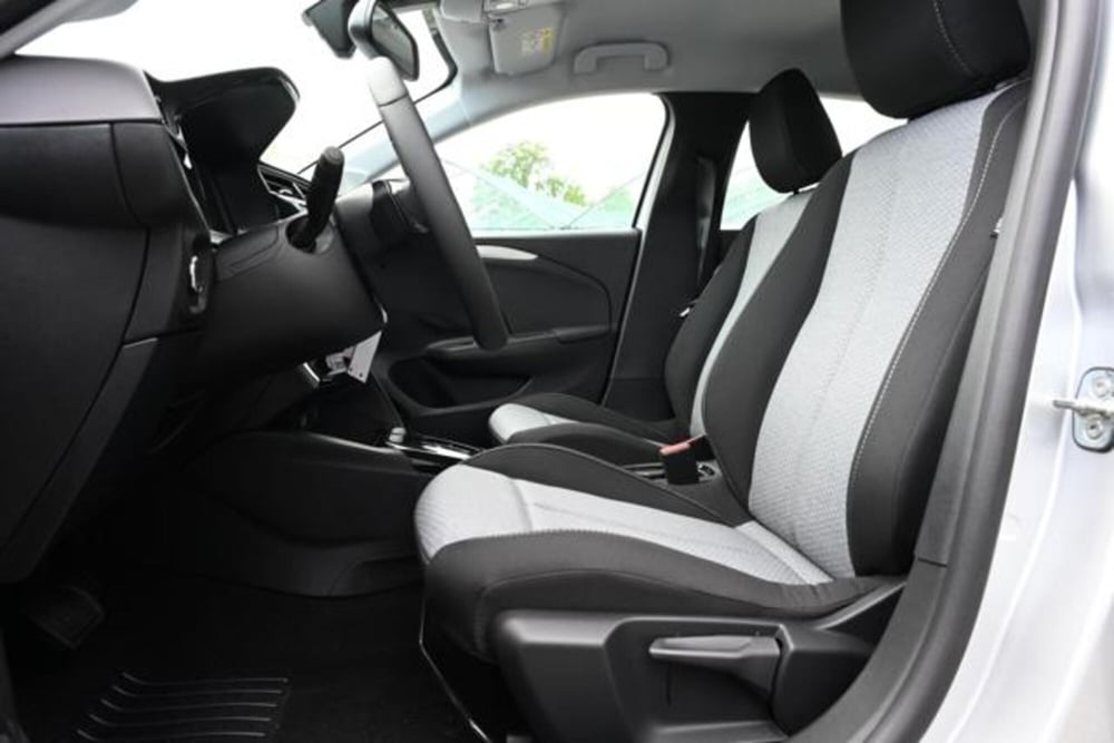 Opel Corsa nuova a Torino (13)