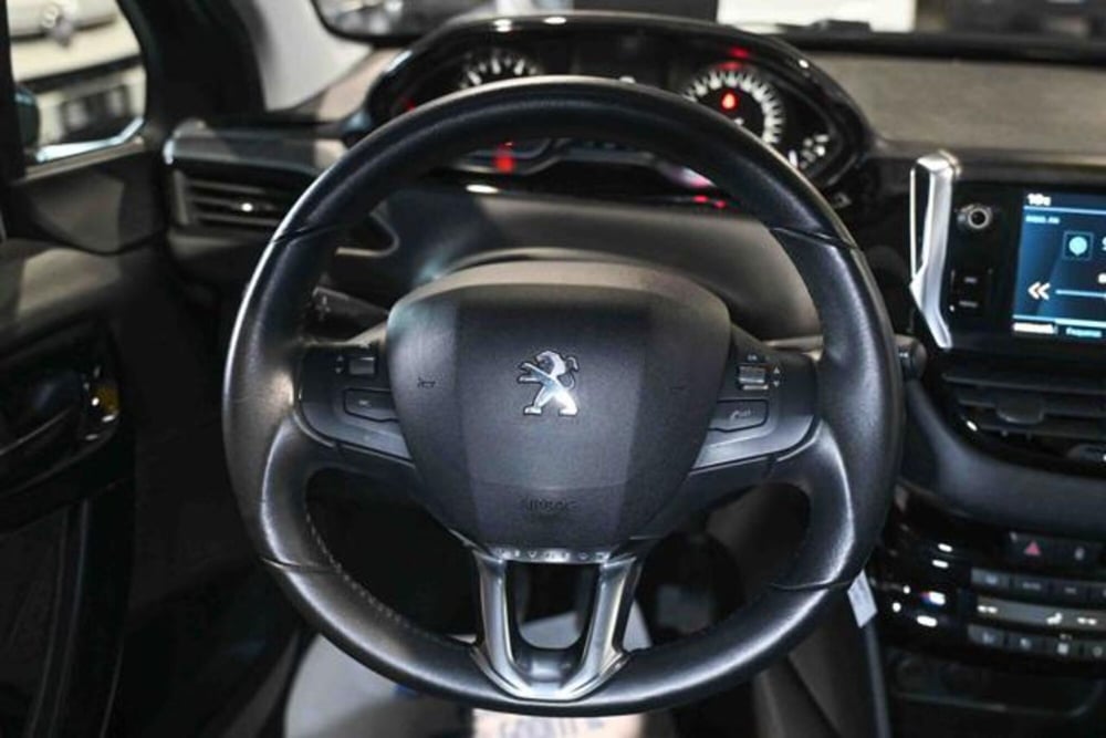 Peugeot 208 usata a Torino (17)