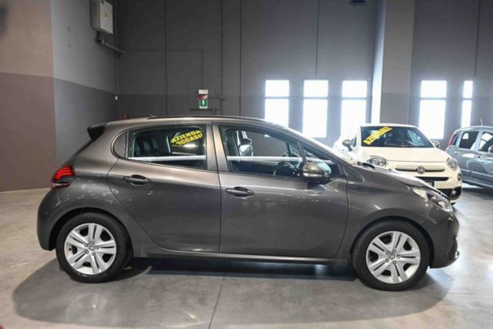 Peugeot 208 usata a Torino (4)