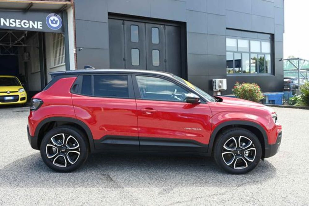 Jeep Avenger nuova a Torino (4)