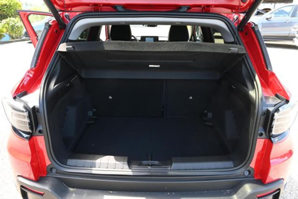 Jeep Avenger nuova a Torino (9)