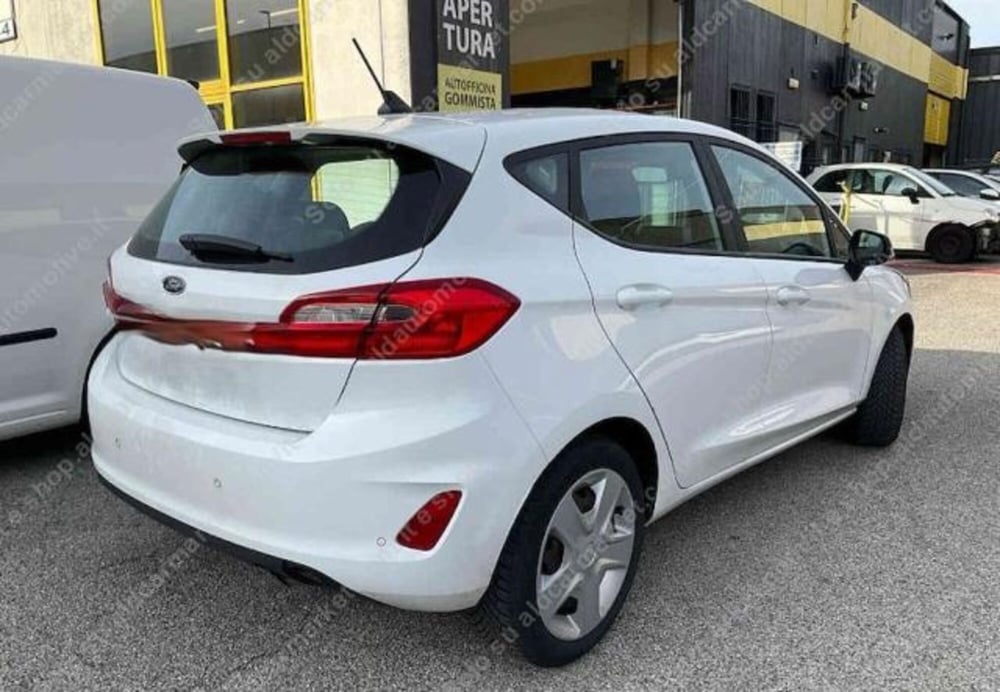 Ford Fiesta usata a Lecce (2)