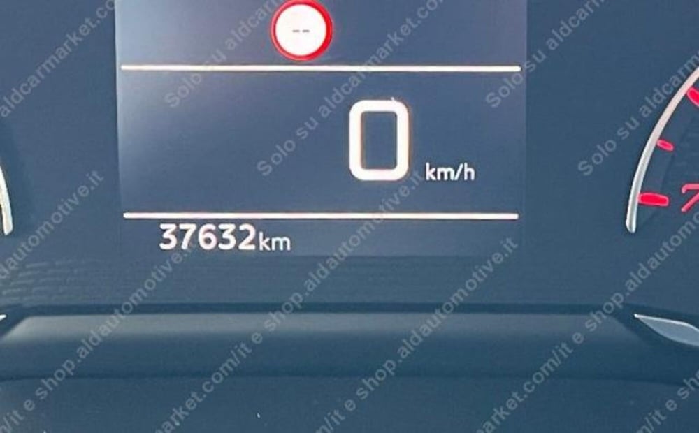 Peugeot 208 usata a Lecce (4)