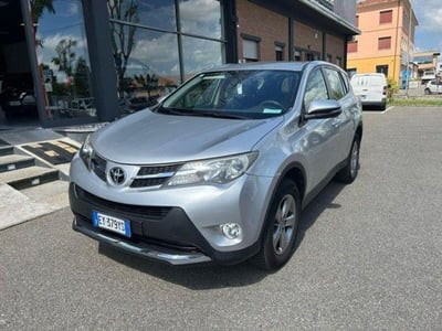 Toyota Rav4 D-4D 2WD Style del 2015 usata a Casalgrande