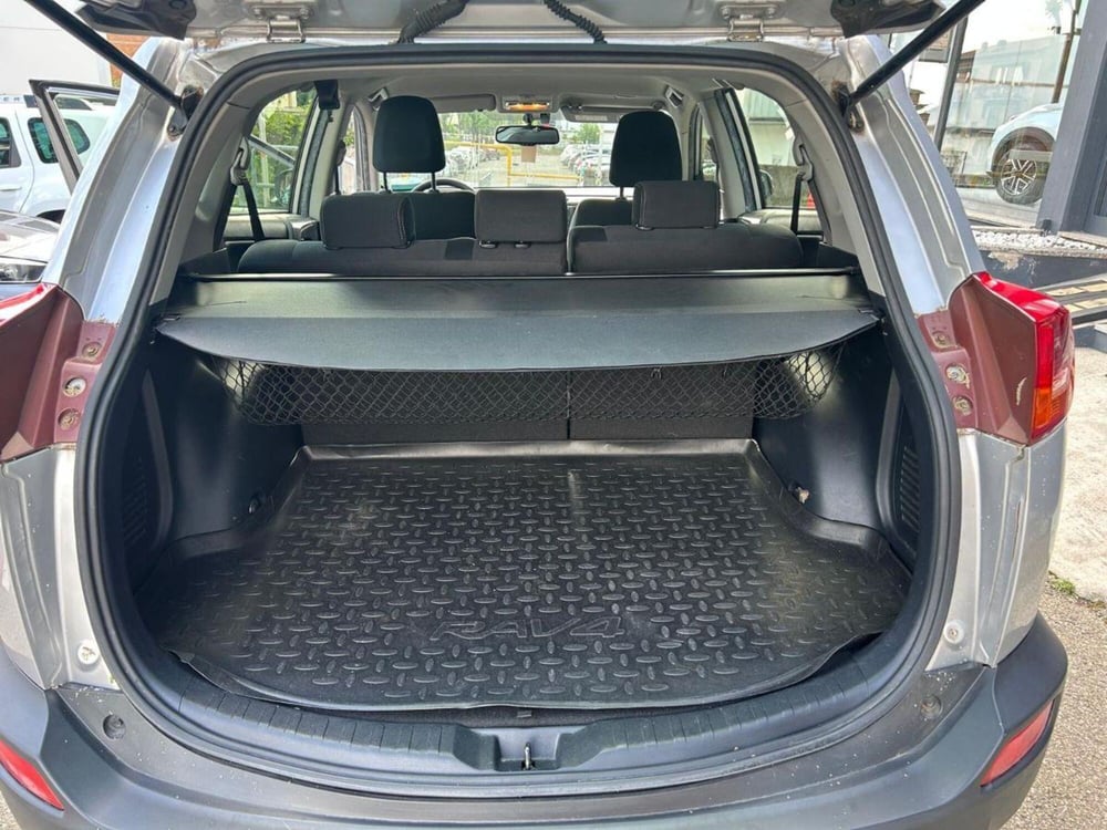 Toyota Rav4 usata a Reggio Emilia (12)