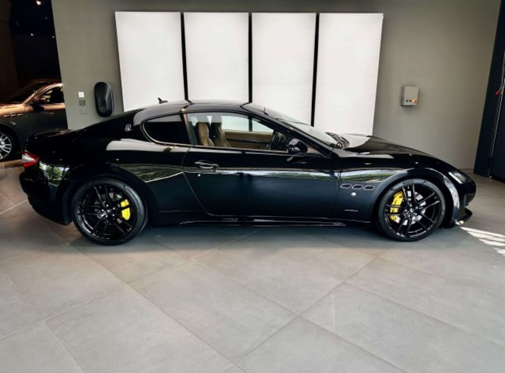 Maserati Granturismo usata a Torino (4)