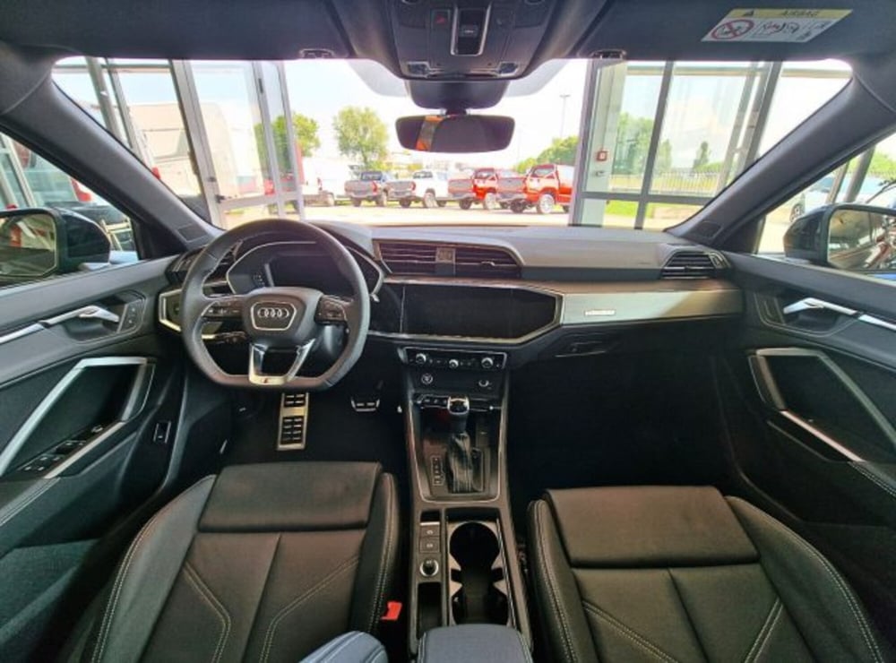Audi Q3 Sportback nuova a Verona (9)