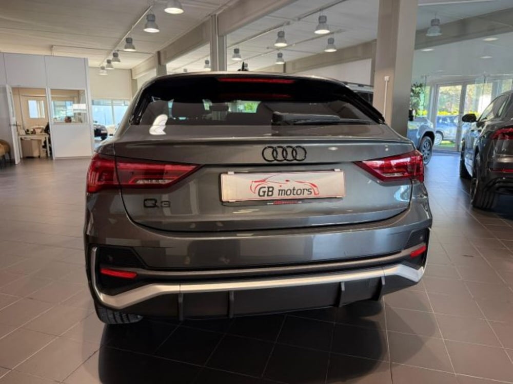 Audi Q3 Sportback usata a Bologna (7)