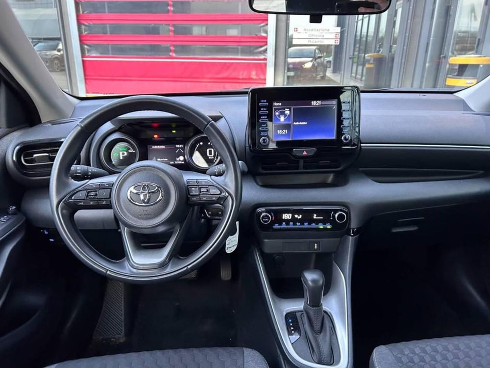 Toyota Yaris Cross usata a Torino (6)