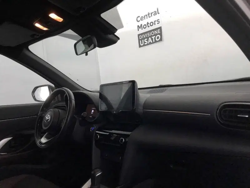 Toyota Yaris Cross usata a Torino (11)