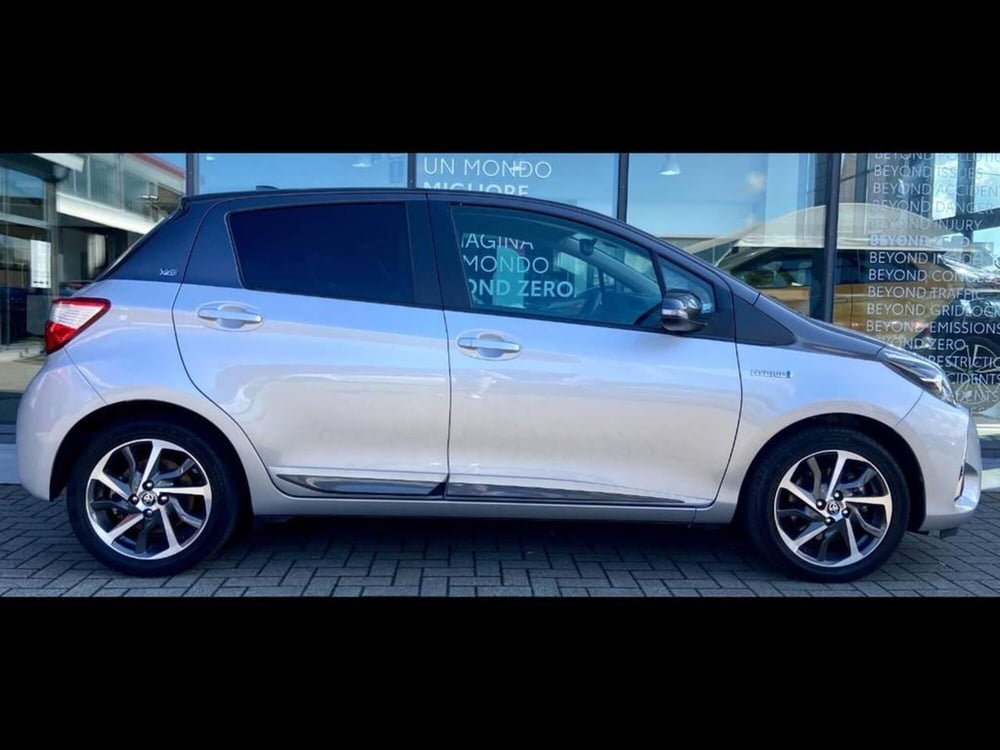 Toyota Yaris usata a Torino (13)