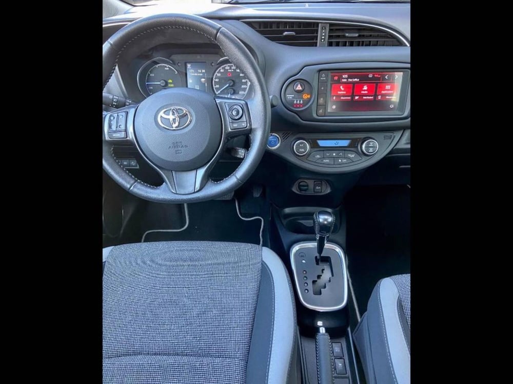 Toyota Yaris usata a Torino (8)