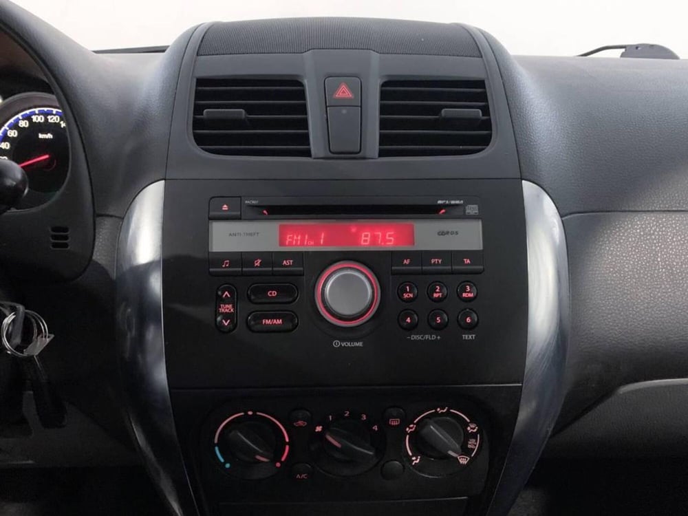 Suzuki SX4 usata a Torino (7)