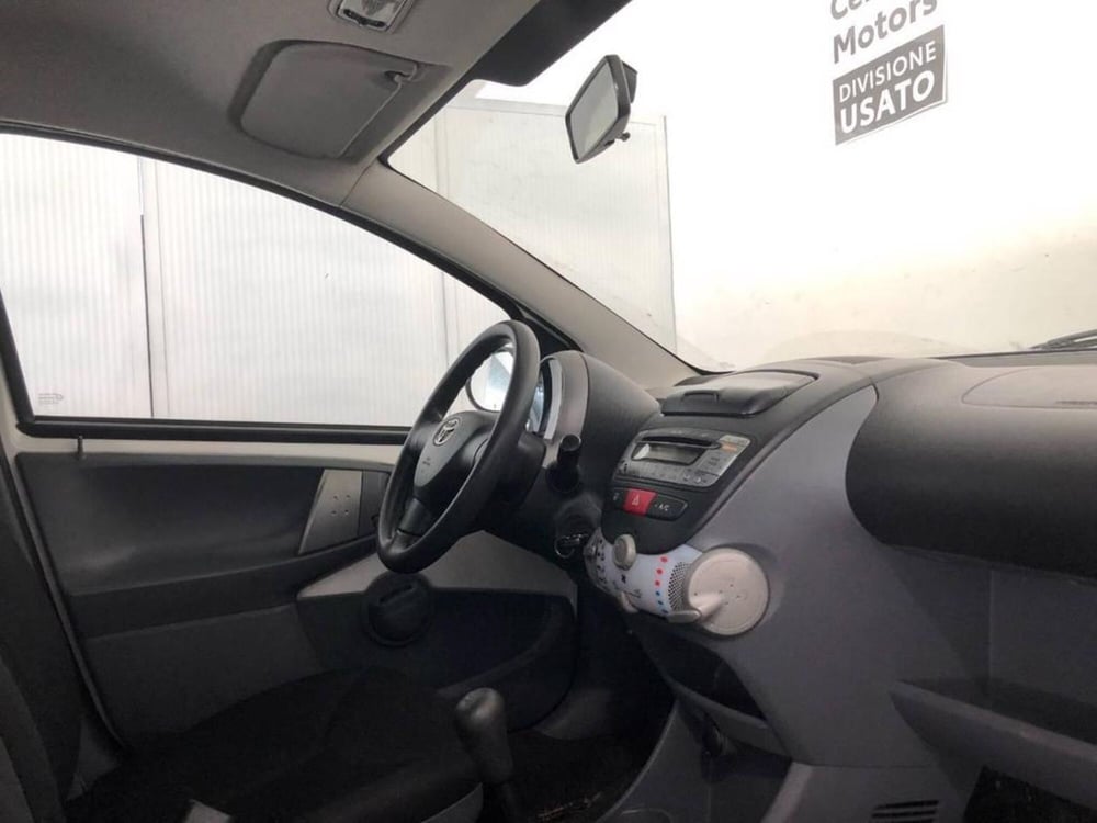 Toyota Aygo usata a Torino (11)