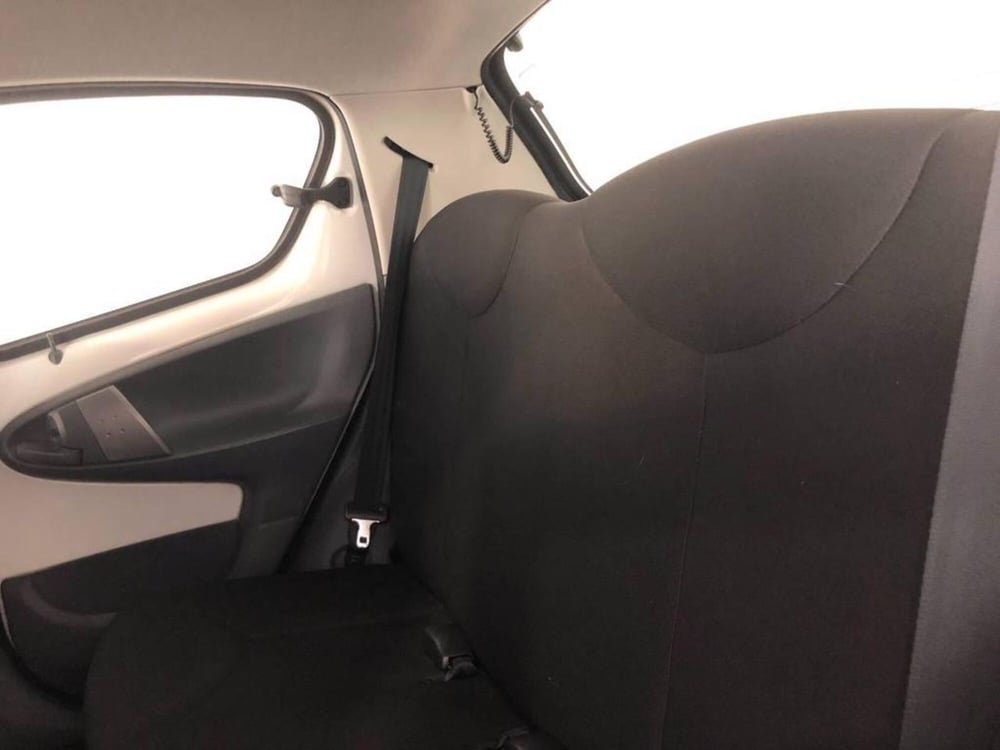 Toyota Aygo usata a Torino (12)