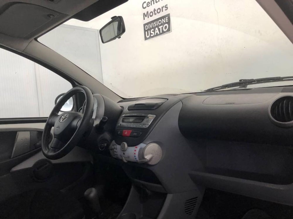 Toyota Aygo usata a Torino (7)