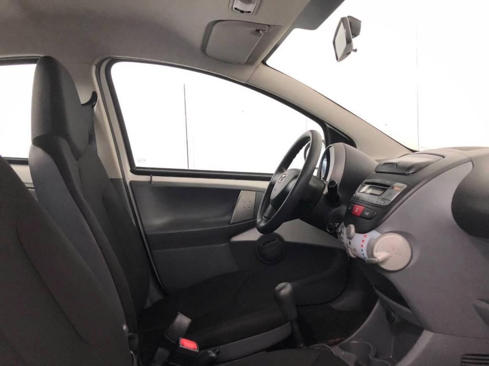 Toyota Aygo usata a Torino (8)