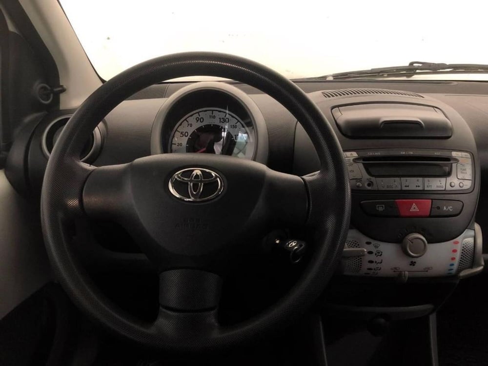 Toyota Aygo usata a Torino (9)