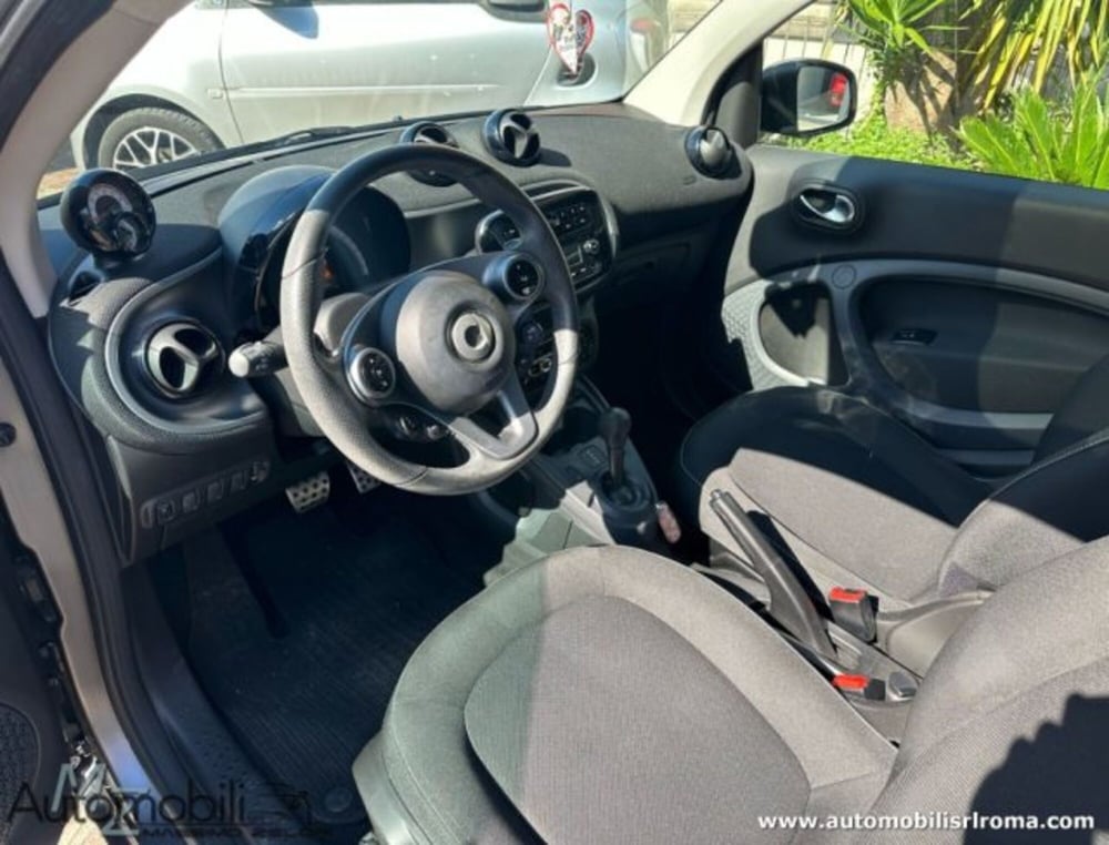 smart Fortwo usata a Roma (9)