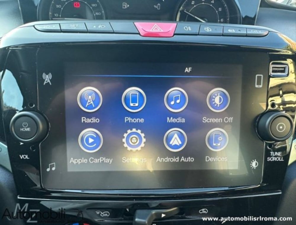 Lancia Ypsilon usata a Roma (17)