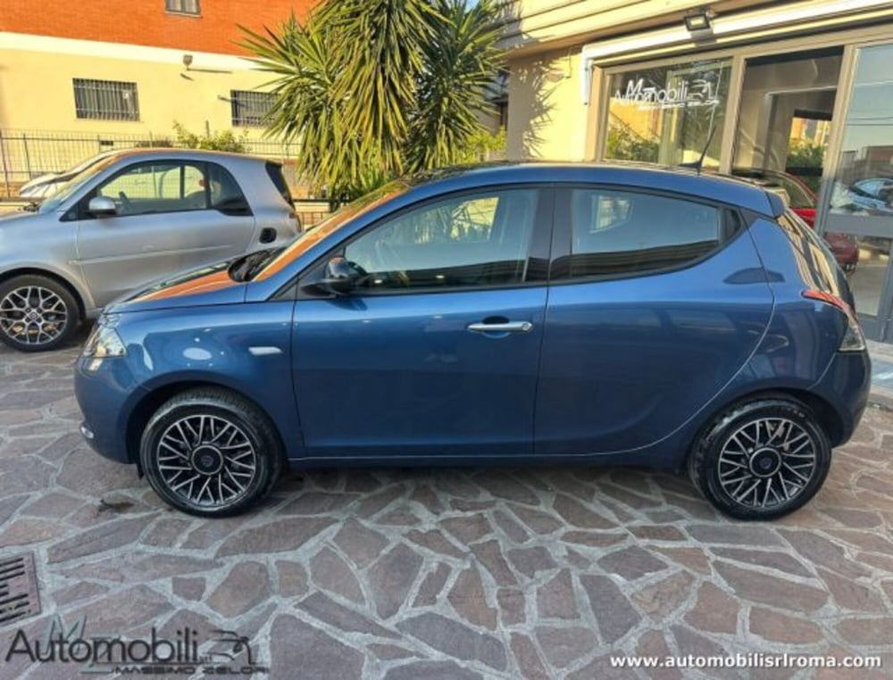 Lancia Ypsilon usata a Roma (2)