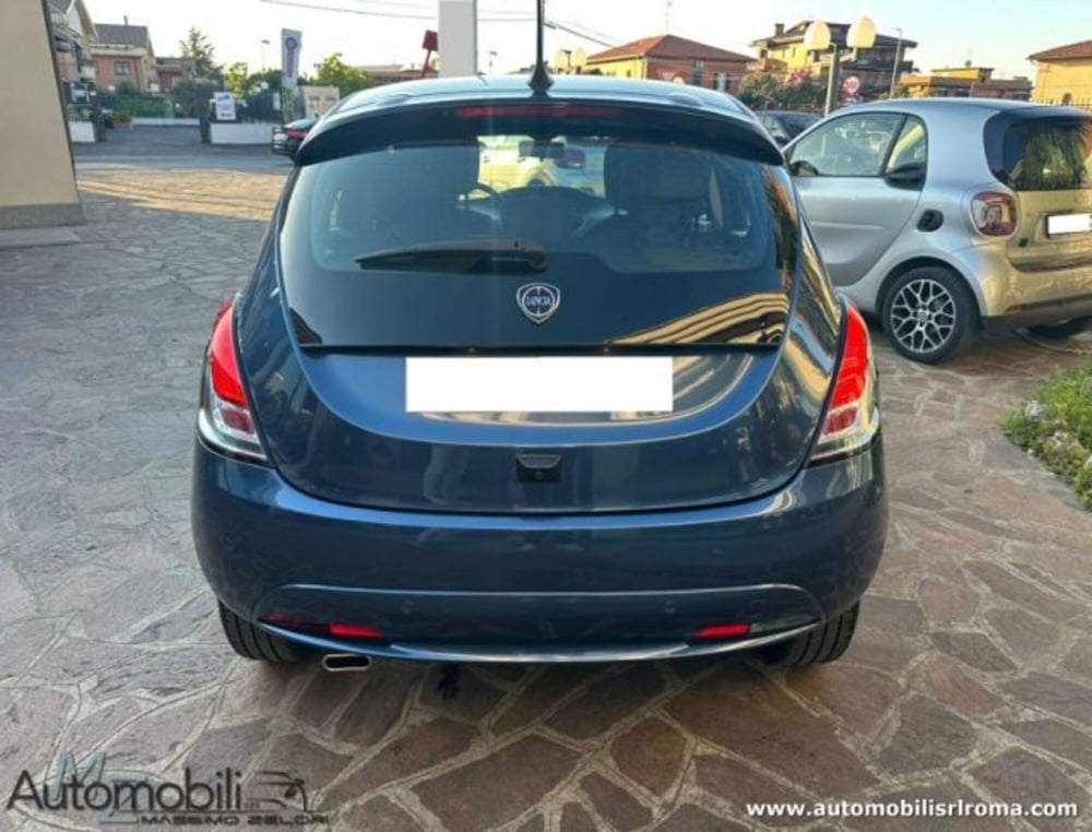 Lancia Ypsilon usata a Roma (4)