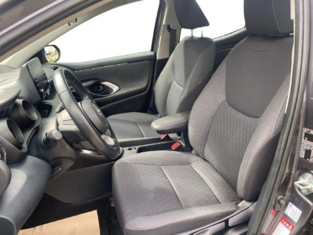 Toyota Yaris Cross usata a Vercelli (12)