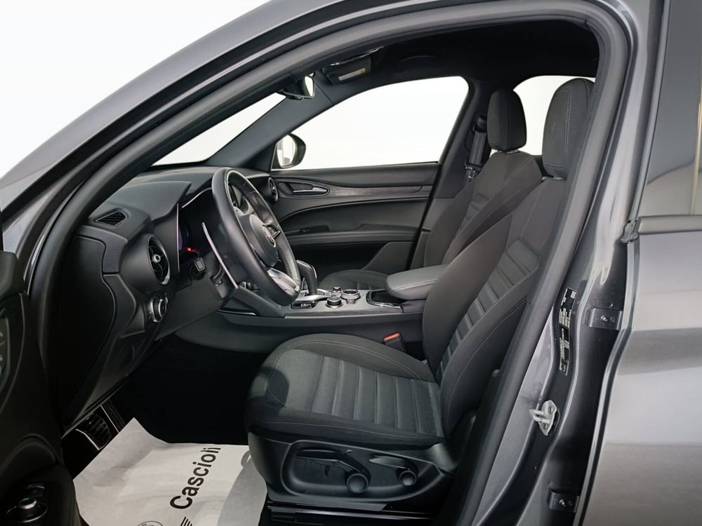 Alfa Romeo Stelvio usata a Ascoli Piceno (10)