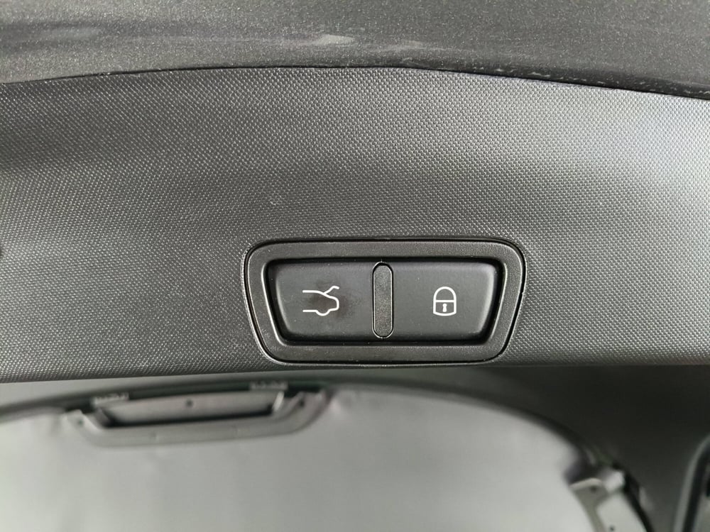 Alfa Romeo Stelvio usata a Ascoli Piceno (18)