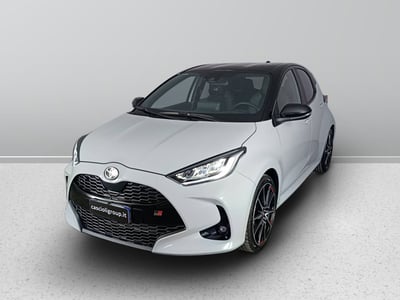 Toyota Yaris Cross 1.5h GR Sport Black Sky fwd 116cv e-cvt del 2023 usata a San Benedetto del Tronto