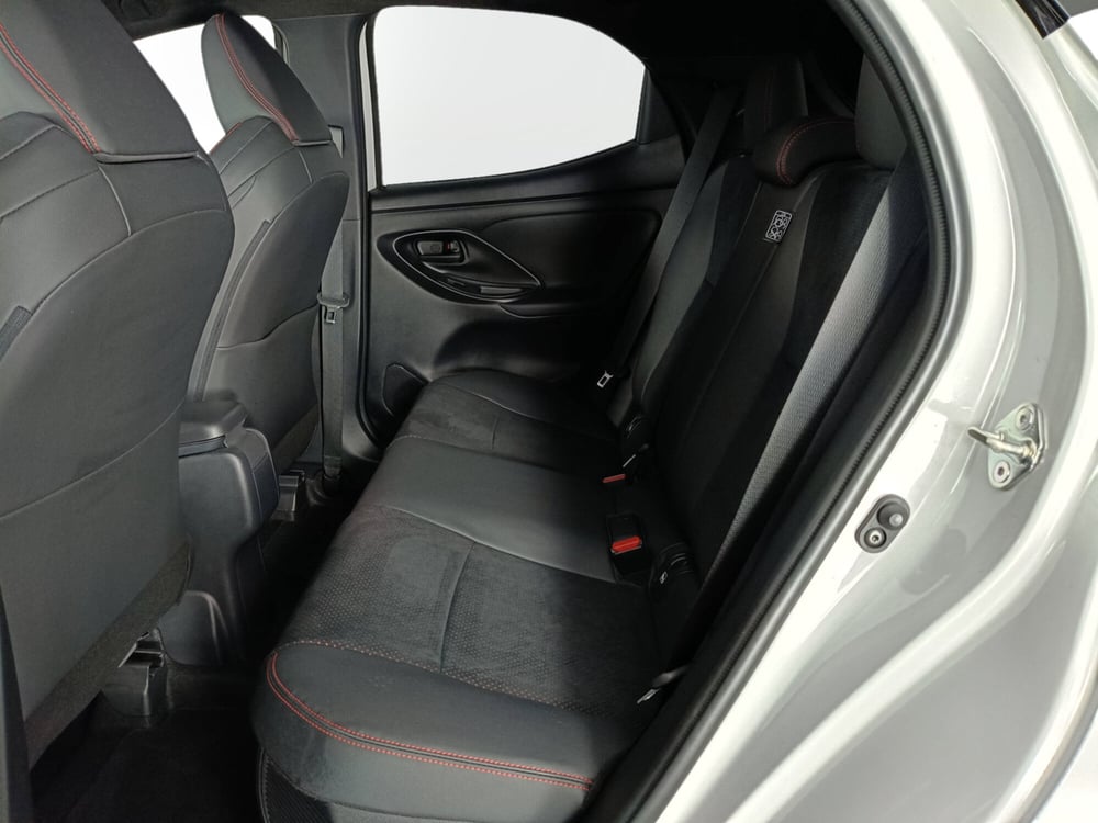Toyota Yaris Cross usata a Ascoli Piceno (12)
