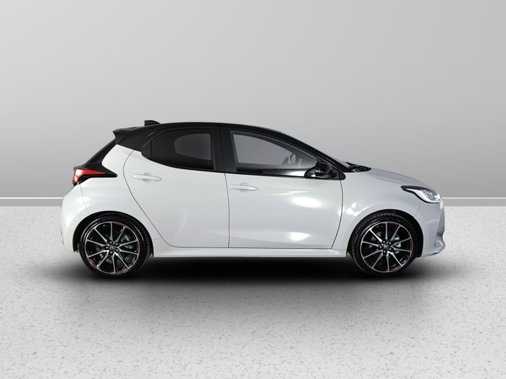 Toyota Yaris Cross usata a Ascoli Piceno (7)