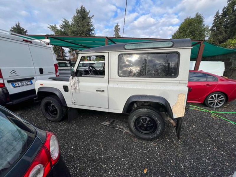 Land Rover Defender usata a Lucca (3)