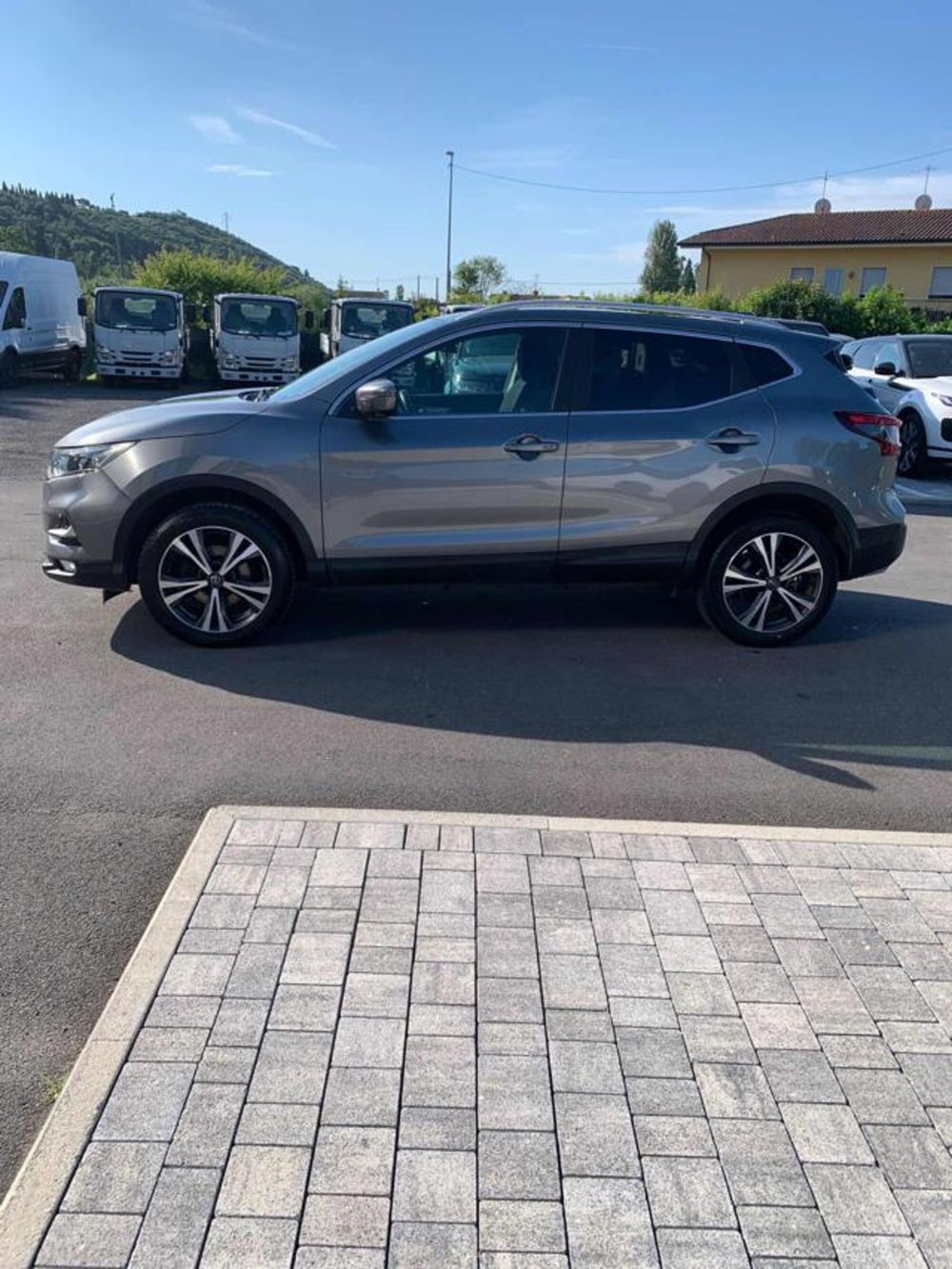 Nissan Qashqai usata a Lucca (5)