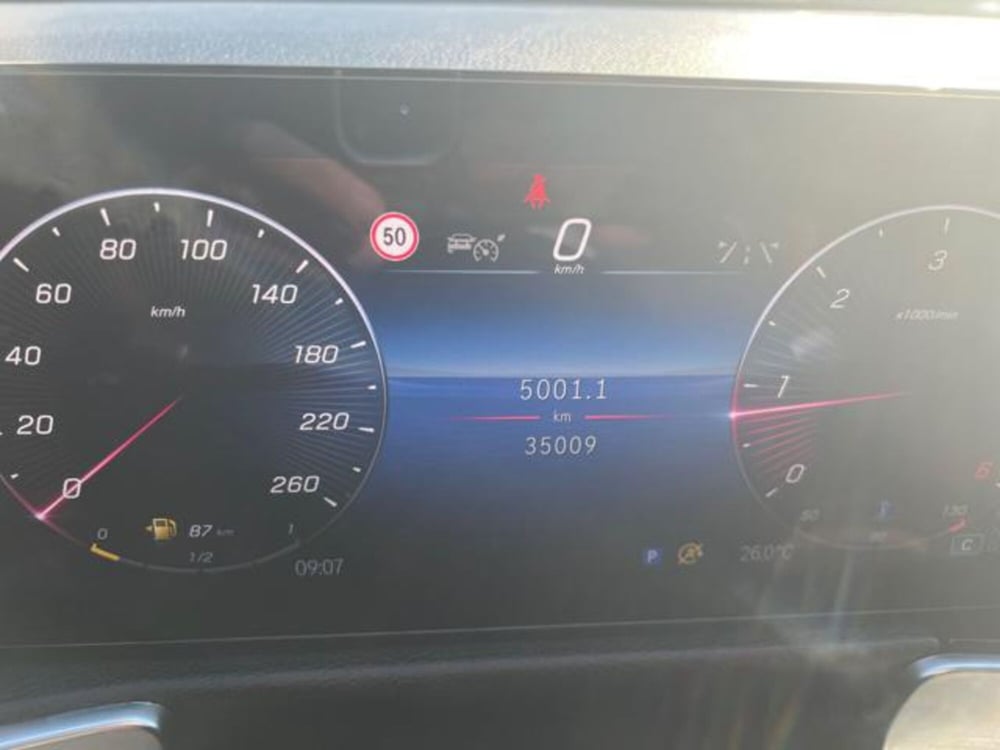 Mercedes-Benz GLB usata a Lucca (11)