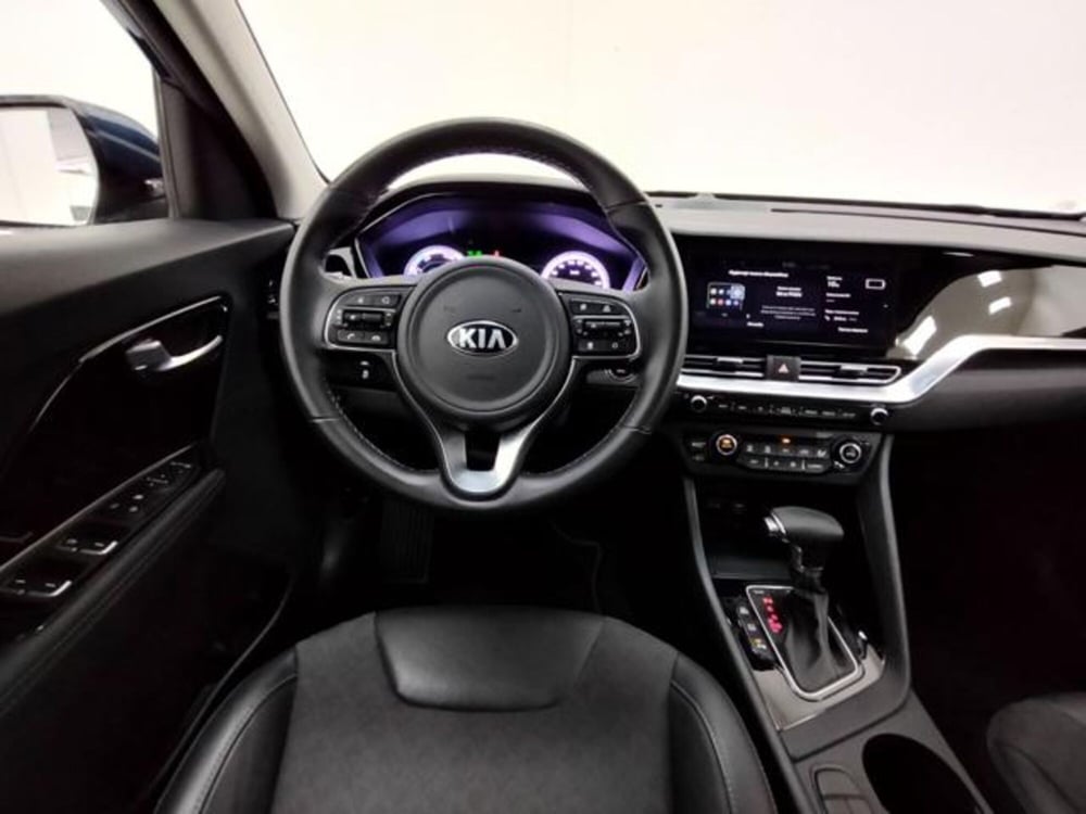 Kia Niro usata a Como (11)