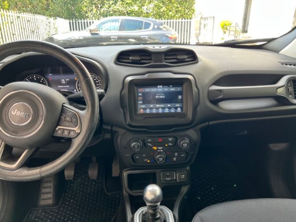 Jeep Renegade usata a Napoli (14)