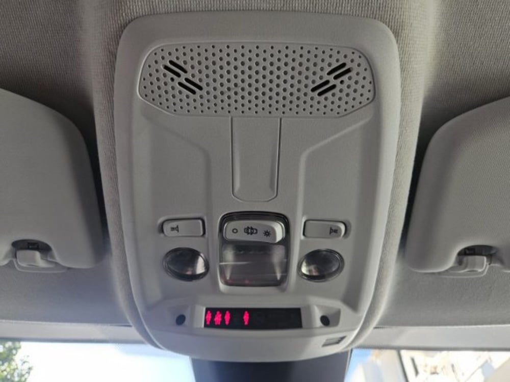 Peugeot 208 usata a Napoli (14)
