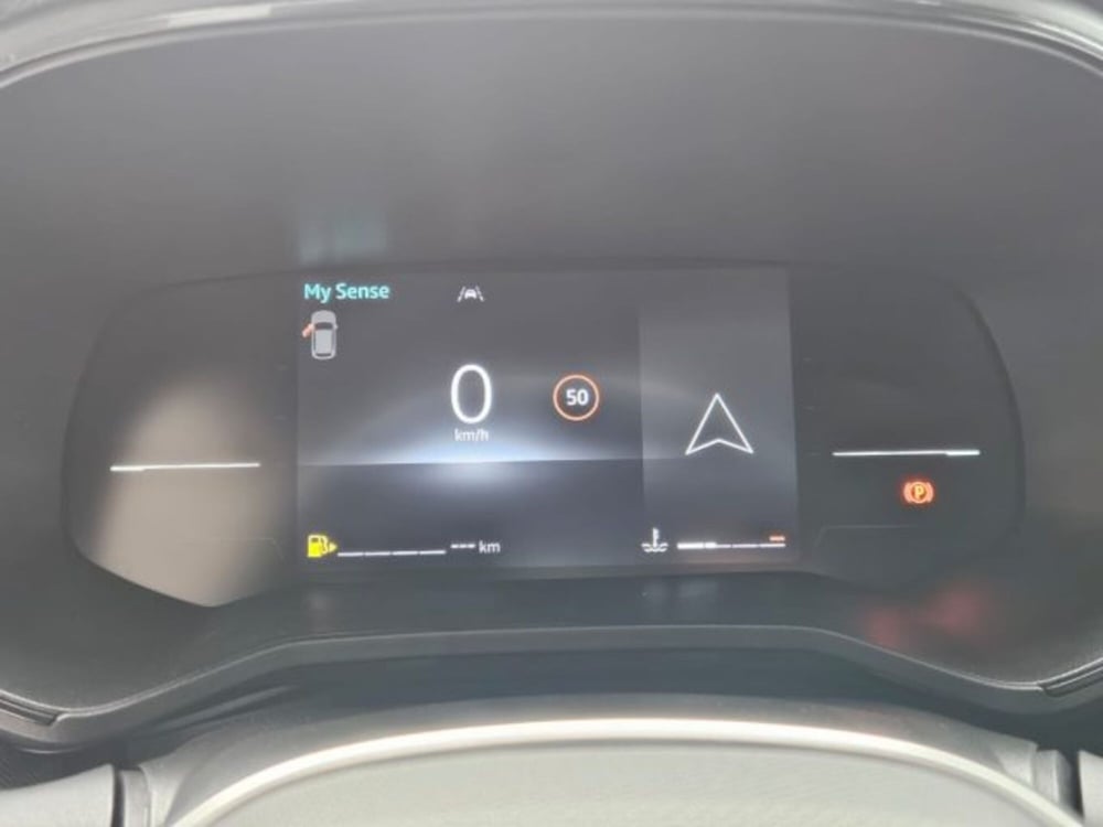 Renault Clio nuova a Napoli (18)