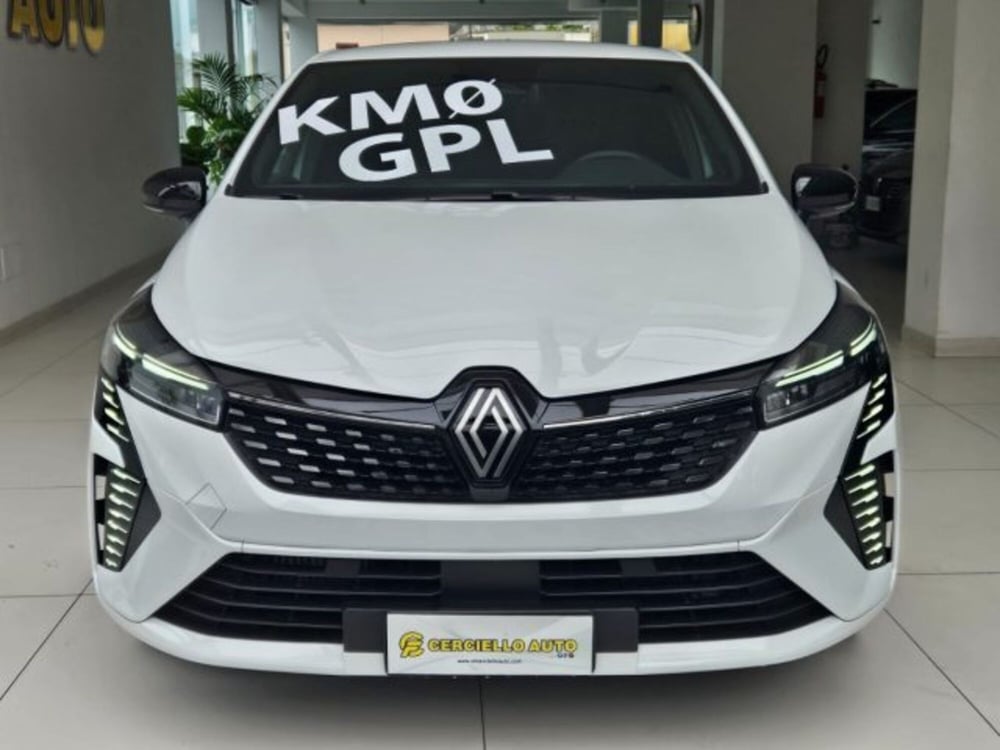 Renault Clio nuova a Napoli (4)
