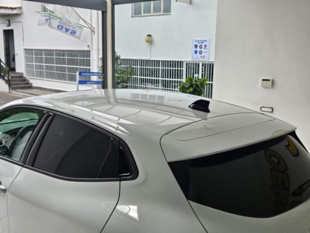Renault Clio nuova a Napoli (9)
