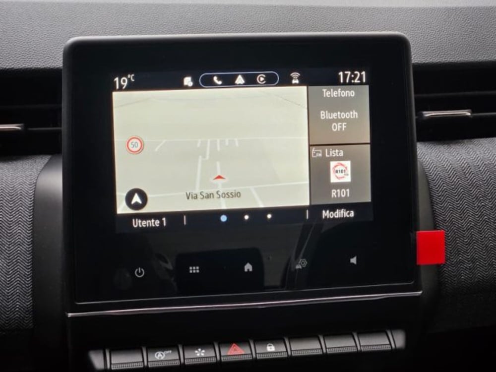 Renault Clio nuova a Napoli (19)