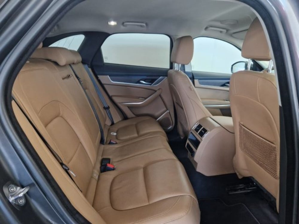 Jaguar F-Pace usata a Modena (5)