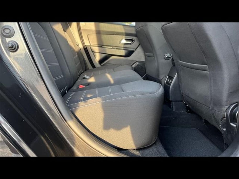 Dacia Duster usata a Lecce (10)