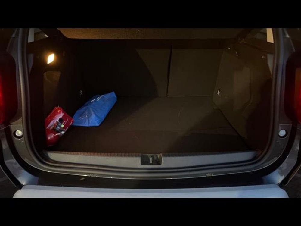 Dacia Duster usata a Lecce (14)