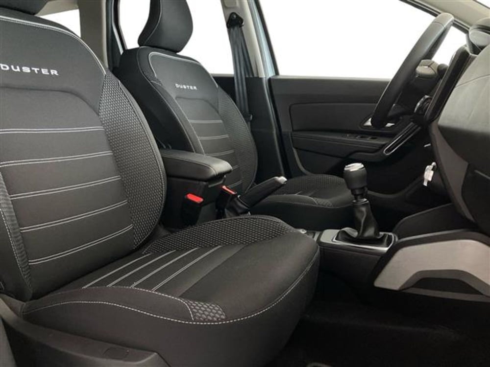 Dacia Duster usata a Como (11)