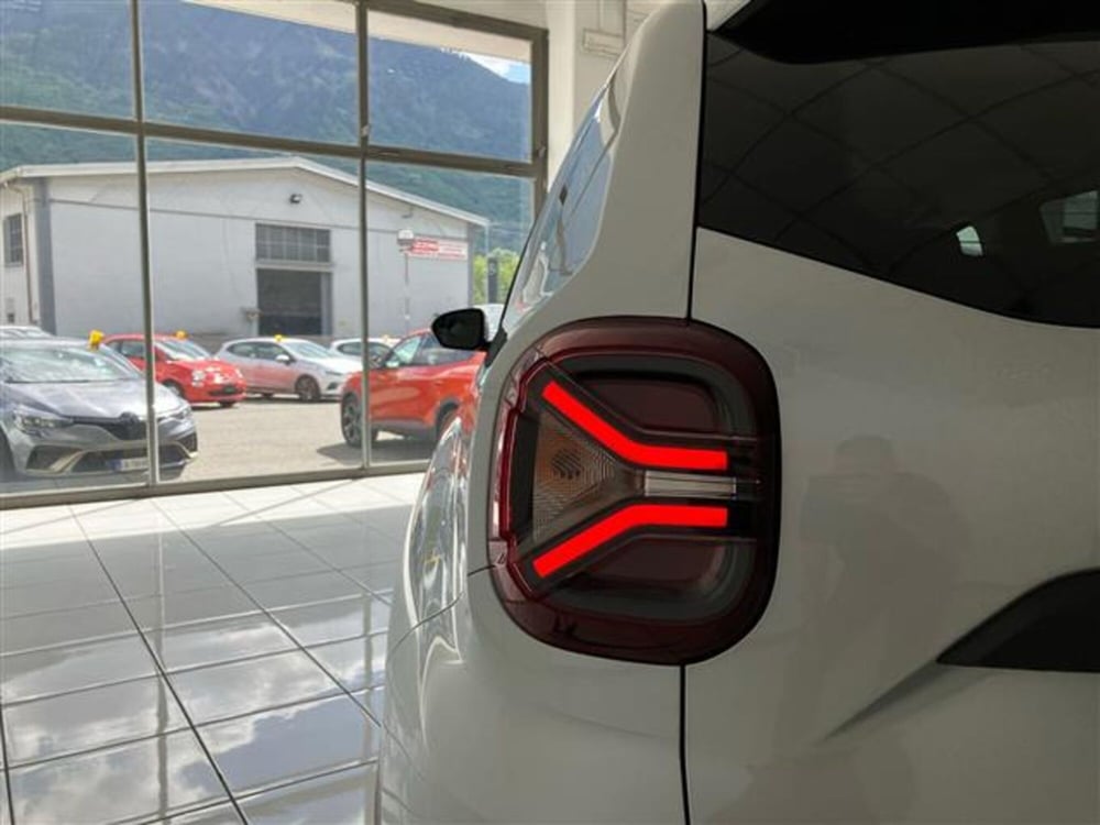 Dacia Duster usata a Como (8)