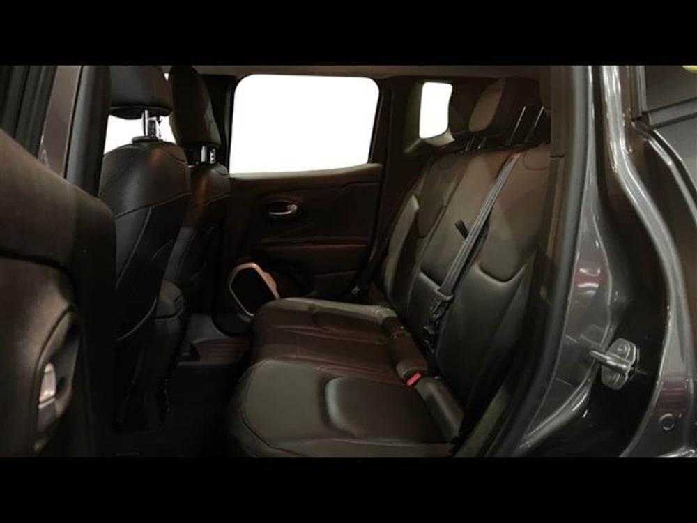 Jeep Renegade usata a Varese (12)
