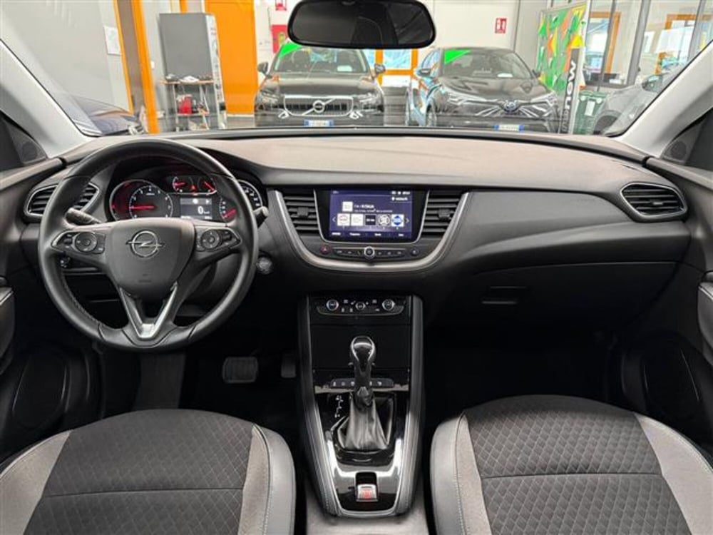 Opel Grandland X usata a Cremona (11)