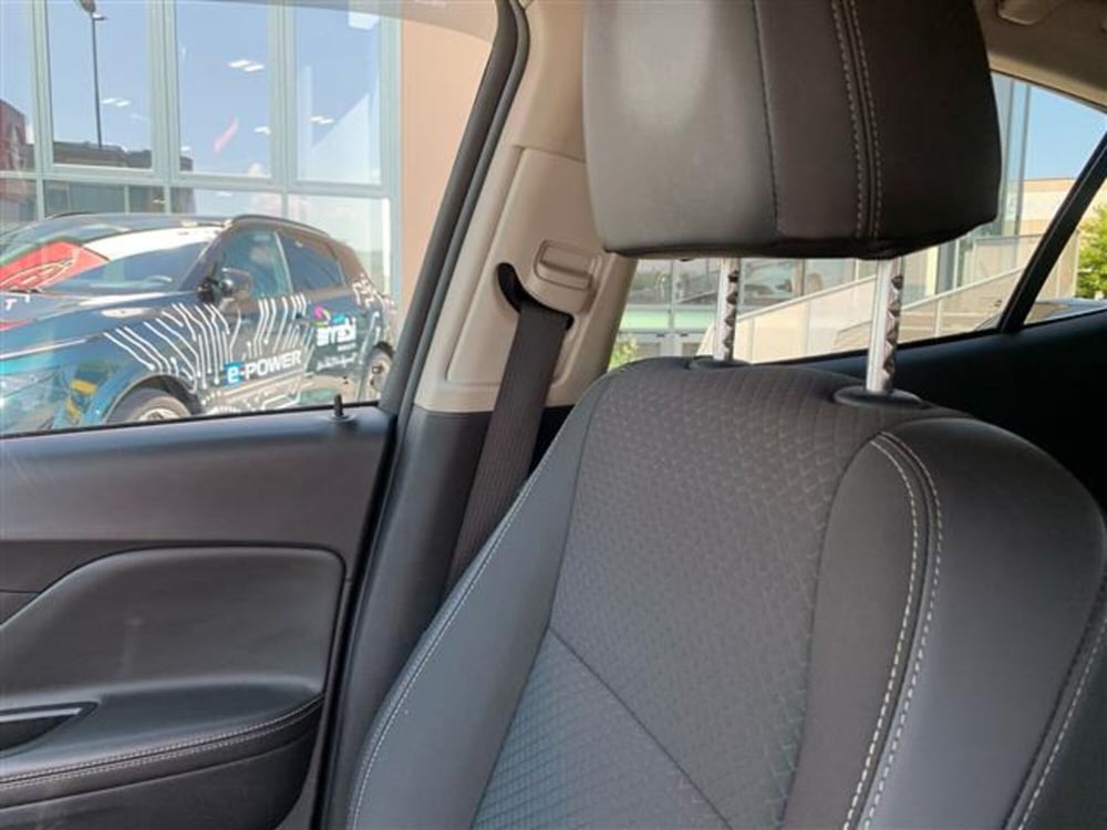 Opel Mokka usata a Asti (14)
